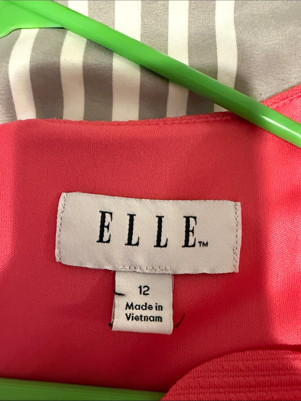 Elle Sleeveless Scalloped V-Neck Mini Dress in Bright Pink - Picture 3 of 3